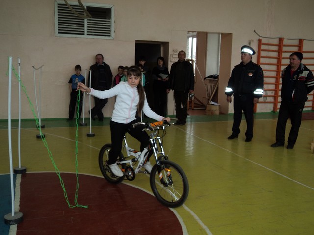 2014-04-11-04